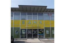 Außenansicht der Raiffeisenbank Bankstelle Echsenbach